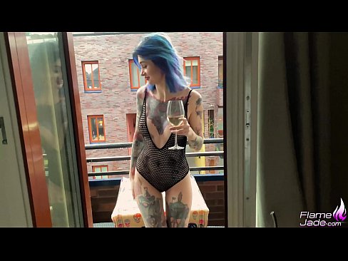 ❤️ Großartiges Mädchen lutscht mit einem Schluck und fickt leidenschaftlich unter freiem Himmel ☑ Russian porn bei de.nudexxx.ru ❌